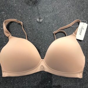 Soma Memorable Wireless Bra 34B Soft Tan